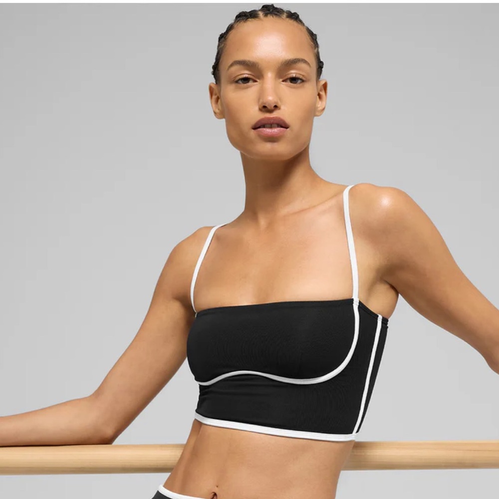 ALO Yoga Airbrush Streamlined Bra Tank